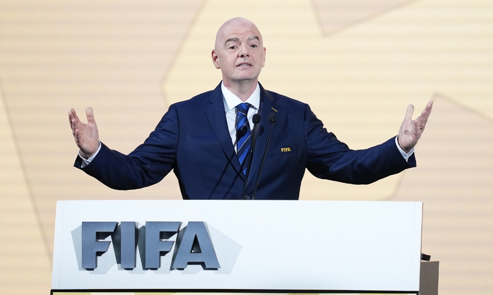 防守反击成 防守反击成